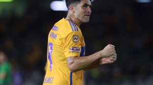 Chivas vs. Tigres