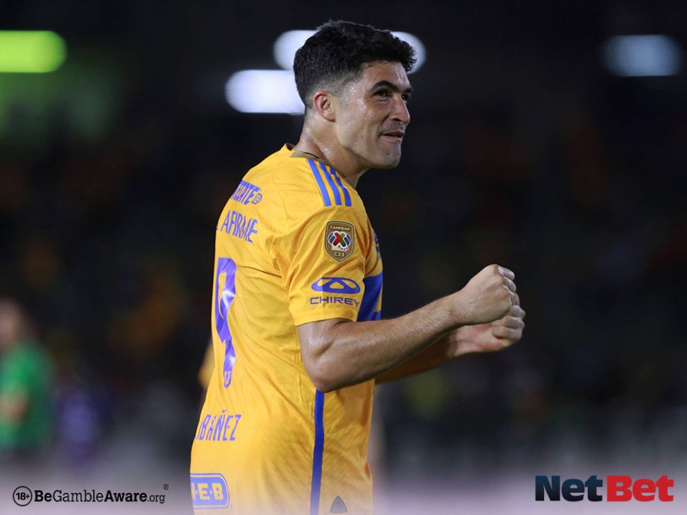 Chivas vs. Tigres